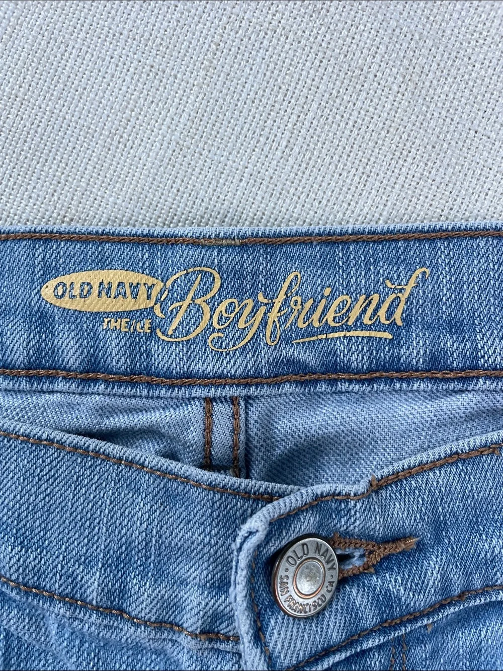 Old Navy Light Blue Denim Rolled-Hem Boyfriend Shorts